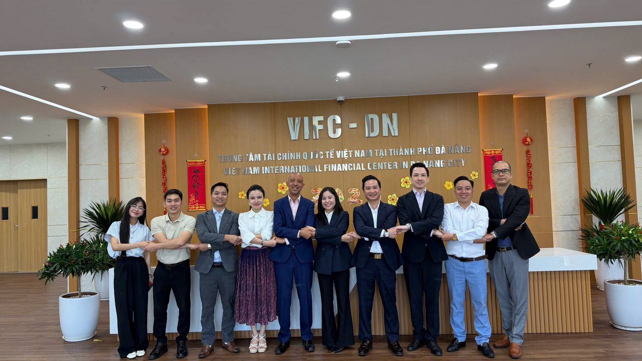 Đội ngũ SOFIN Group tại Trung tâm Tài chính Quốc tế Việt Nam — VIFC Đà Nẵng
